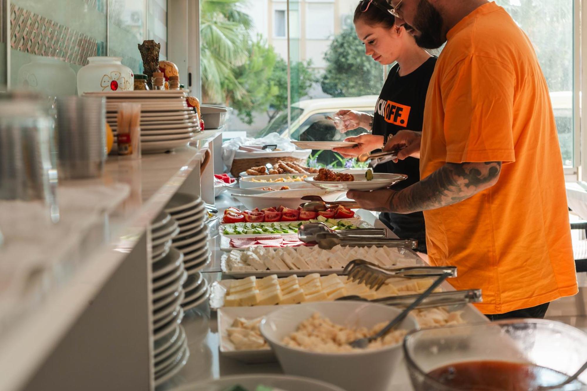אנטליה Behram Hotel מראה חיצוני תמונה